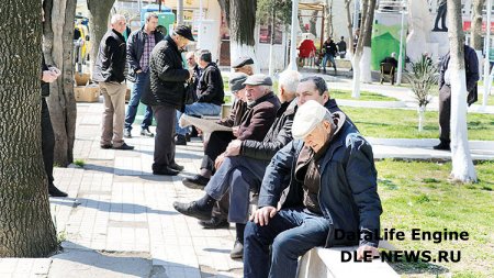 65 yaşdan yuxarı insanların evdən çıxmasına tətbiq olunan qadağa götürülür