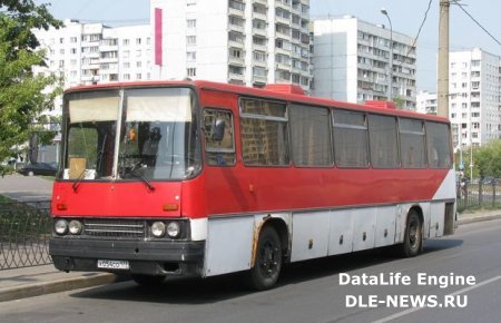 Bakıda sürücü təmir etməyə çalışdığı avtobusun altında qalıb öldü