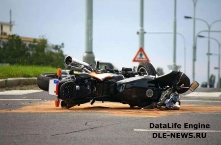 Bakıda gənc qız motosikletlə qəza törətdi