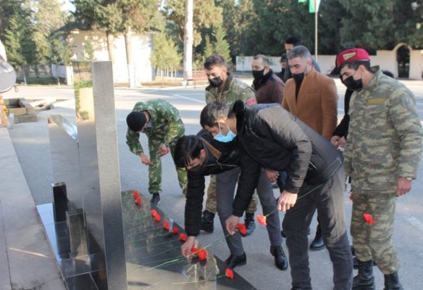 Göyçay Rayon rəhbəri növbəti dəfə vətən müharibəsi döyüşçülərinin bir qrupu ilə görüşdü