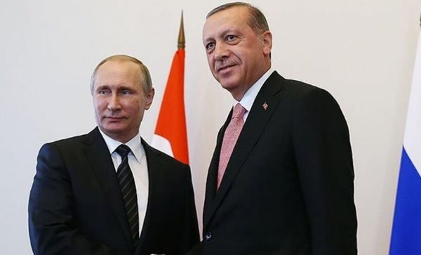 Putin Ərdoğanı təbrik edib