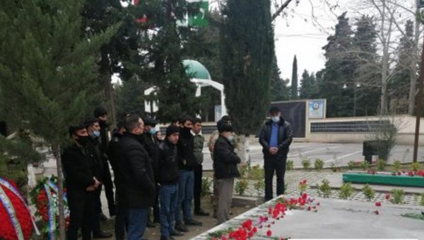 Vətən müharibəsi döyüşçüləri şəhidlər xiyabanını ziyarət etdilər - FOTOLAR