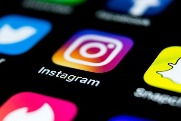 "Instagram" doğum tarixini göstərməyənlərə xidmətdən istifadəni qadağan edəcək