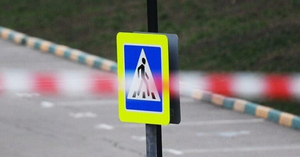 Bakıda şagirdi yol keçərkən avtomobil vurdu