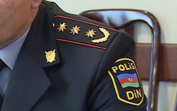 Polis polkovniki özünü subay göstərib əmlakını satdı - Arvadı şikayət etdi