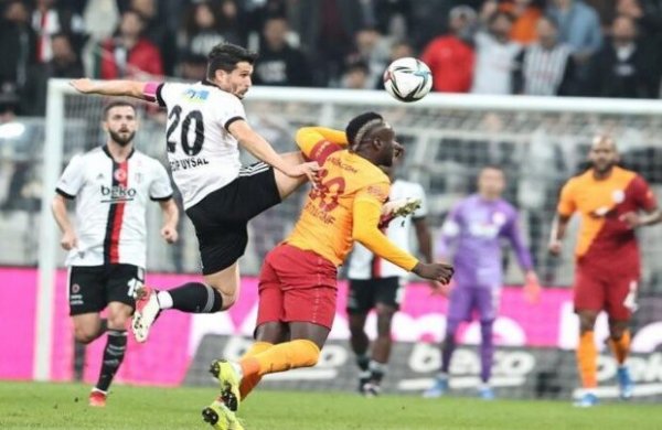 “Beşiktaş” “Qalatasaray”ı məğlub etdi