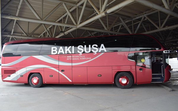 Bakıdan Şuşaya gedən ilk sərnişin avtobusu belə qarşılandı - FOTO