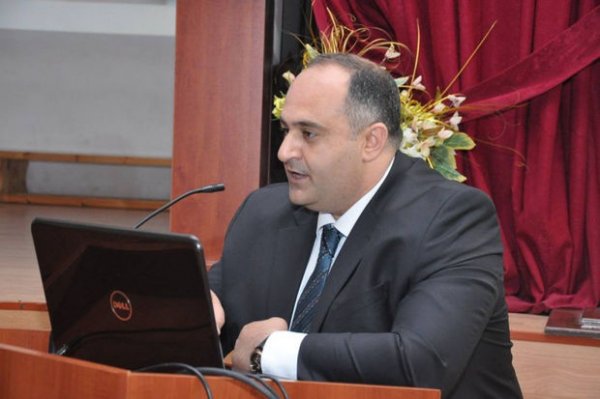 İlham Əliyev universitetə rektor təyin etdi - SƏRƏNCAM