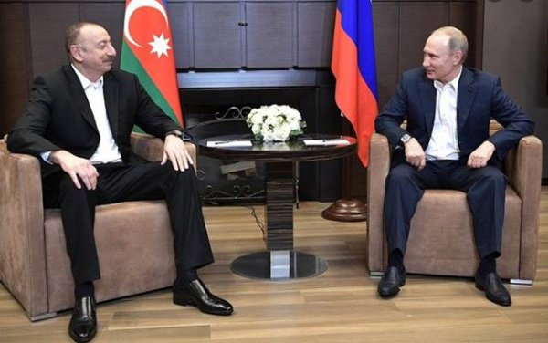 İlham Əliyevlə Putin arasında görüş başladı