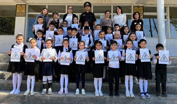 Şəki DYP “Diqqət, uşaqlar!” aylığı çərçivəsində təhsil müəssisələrində maarifləndirmə tədbirlərini davam etdirir