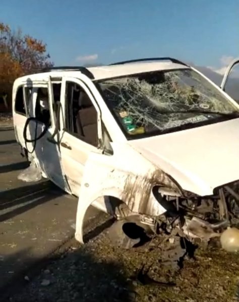 Şəkini Baş Göynük kəndində ağır yol qəzası