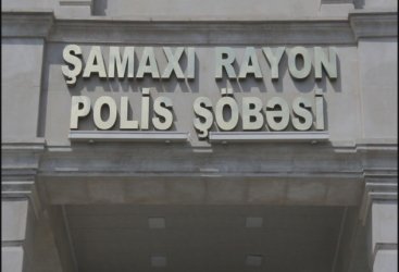 Şamaxı polisi yazılmayan qanunu tələb edir